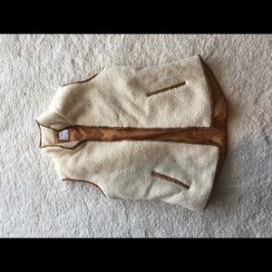 Old Navy Sherpa Best szLg